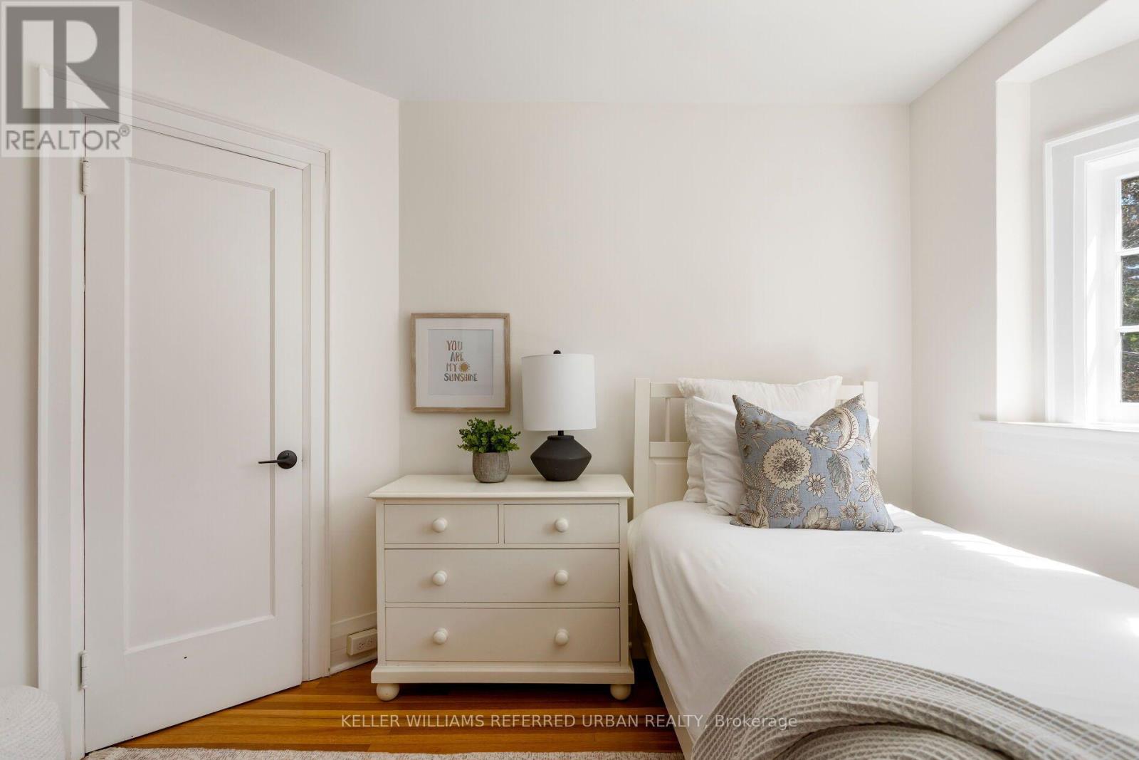 30 Baby Point Road, Toronto, Ontario  M6S 2G1 - Photo 24 - W13826584