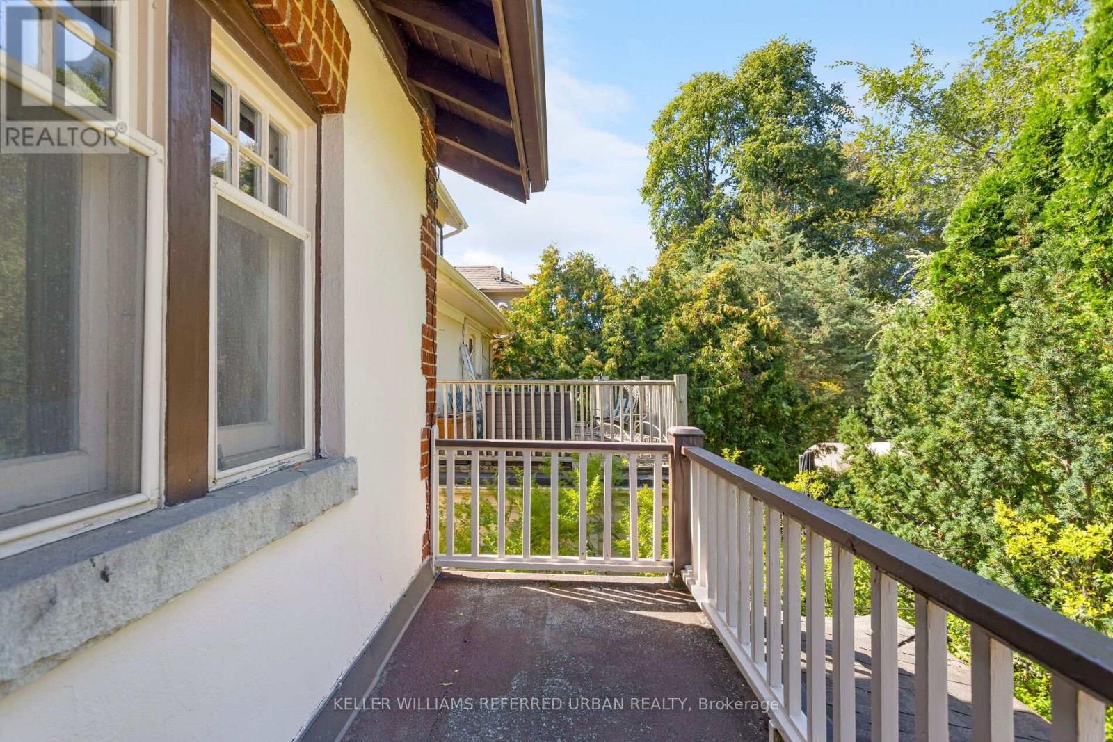 30 Baby Point Road, Toronto, Ontario  M6S 2G1 - Photo 28 - W13826584