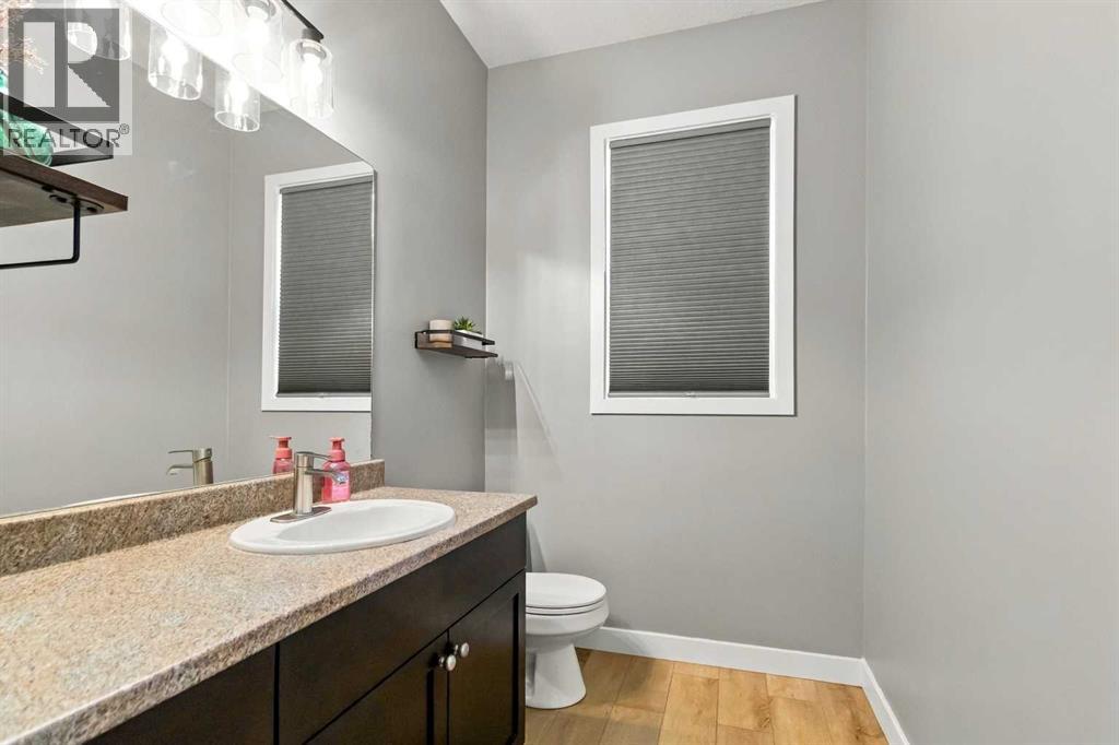 253 Grosbeak Way