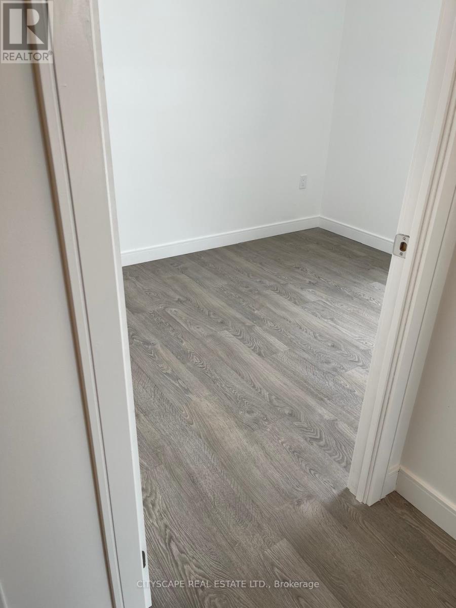 4 - 174 Clonmore Drive, Toronto, Ontario  M1N 1Y1 - Photo 32 - E13826886