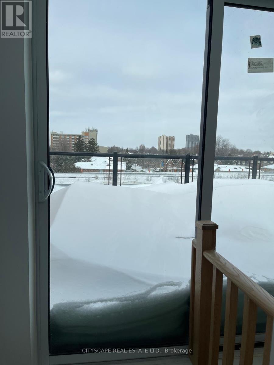4 - 174 Clonmore Drive, Toronto, Ontario  M1N 1Y1 - Photo 37 - E13826886