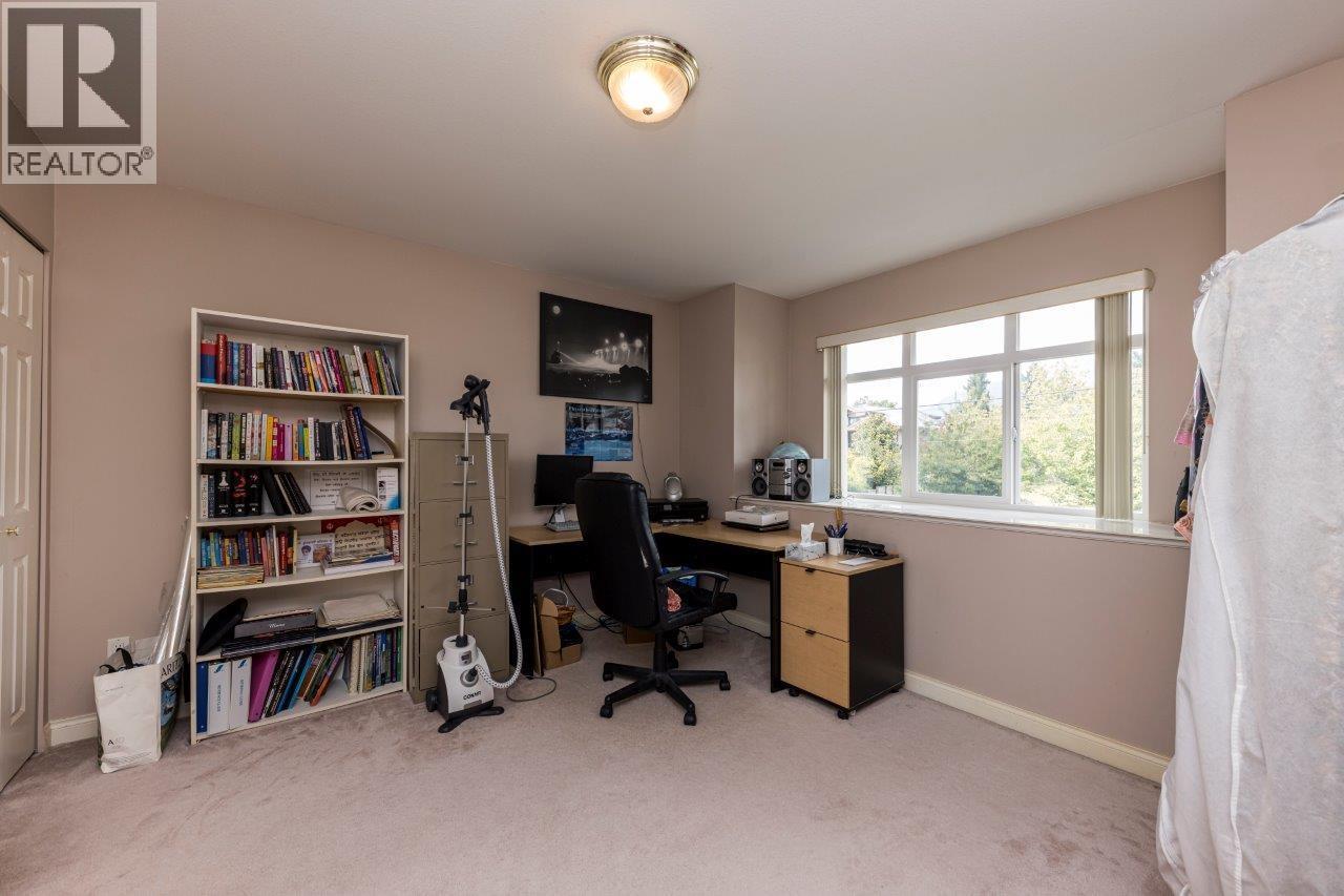 449 E 16th Street, North Vancouver, British Columbia  V7L 2T4 - Photo 25 - R3169537