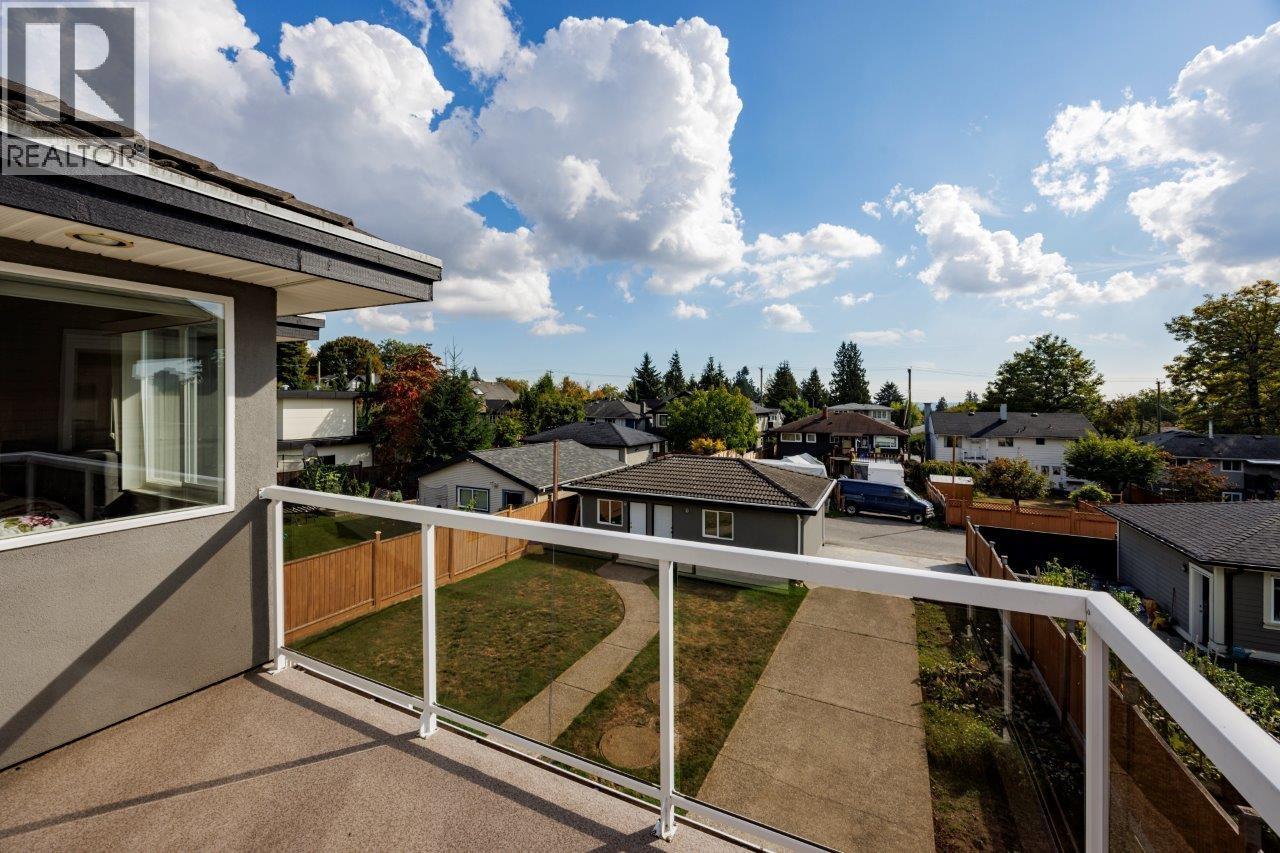 449 E 16th Street, North Vancouver, British Columbia  V7L 2T4 - Photo 27 - R3169537