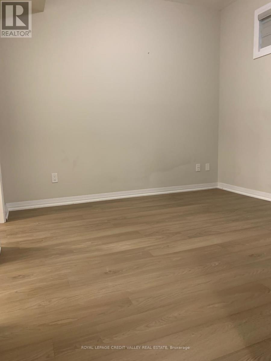 13 - 25 Isherwood Avenue E, Cambridge, Ontario  N1R 0E2 - Photo 16 - X13702674