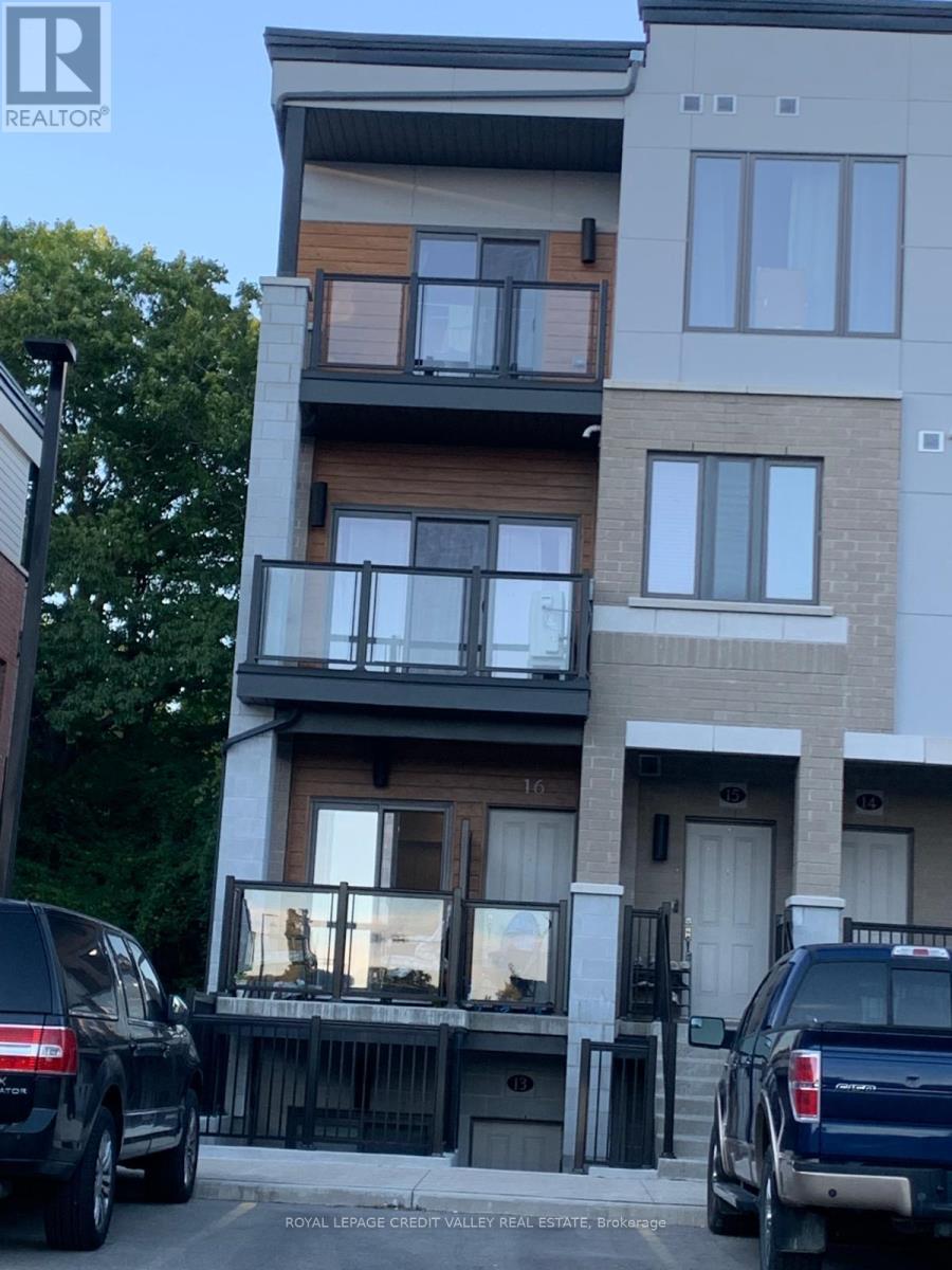 13 - 25 Isherwood Avenue E, Cambridge, Ontario  N1R 0E2 - Photo 2 - X13702674