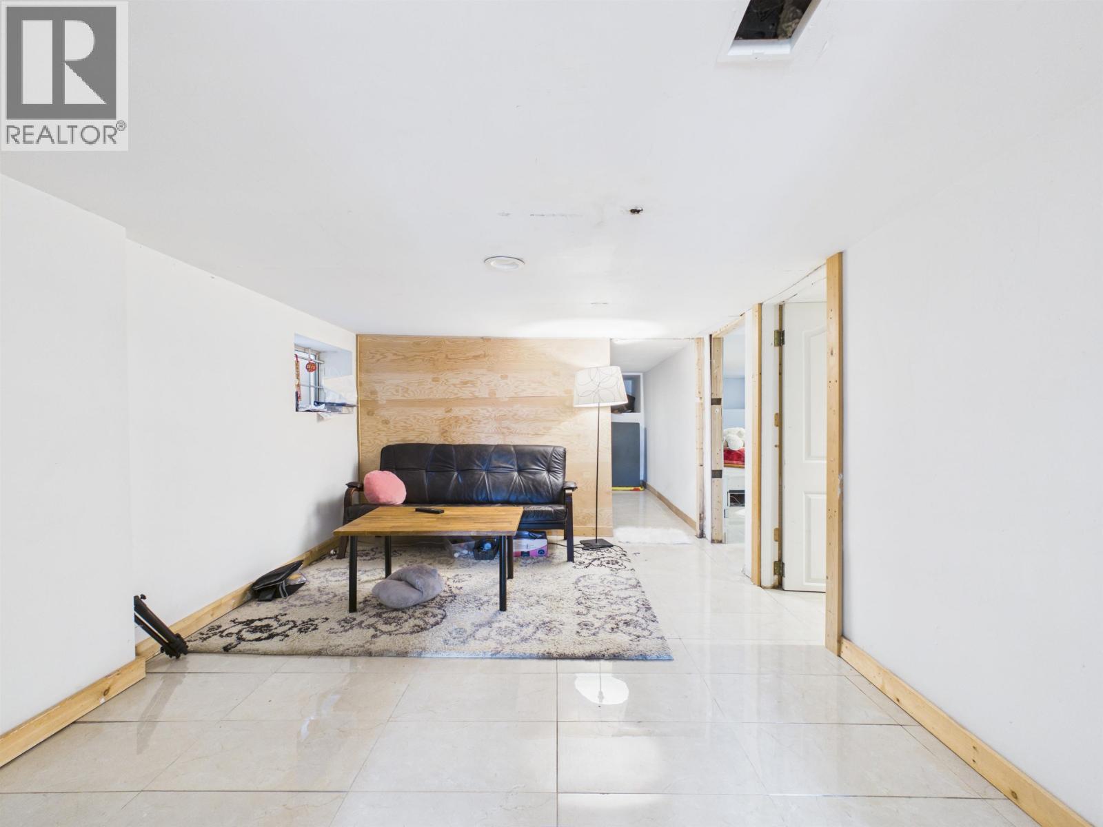 4605 Rupert Street, Vancouver, British Columbia V5R 2J4 - Photo 15 - R3169523