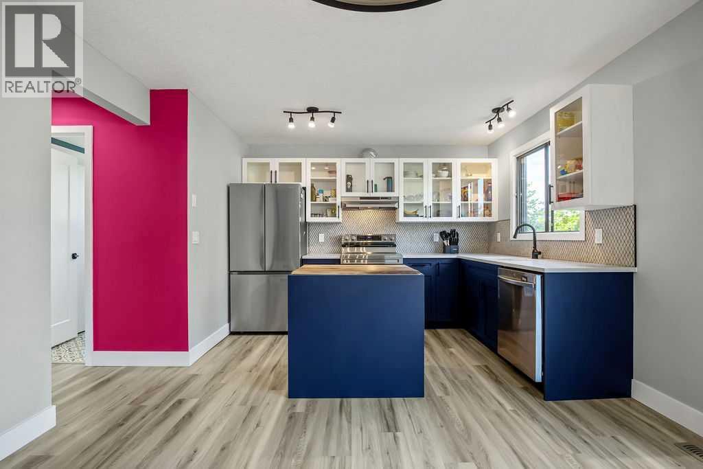 68 Falconridge Close Ne, Calgary, Alberta  T3J 1A7 - Photo 28 - A2341671
