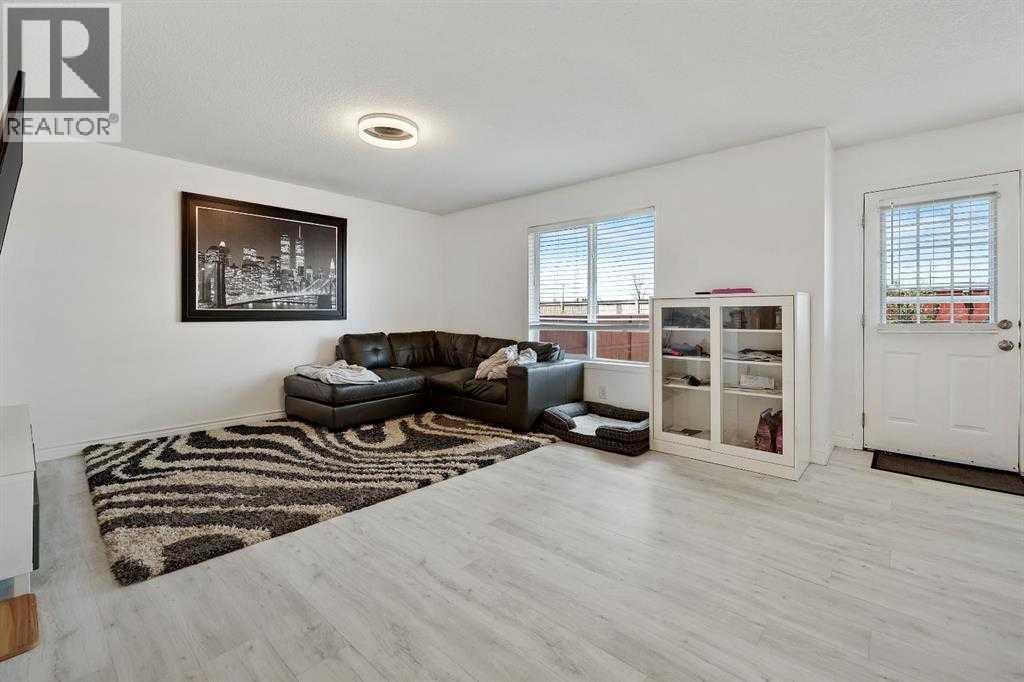 128 WESTON Manor SW