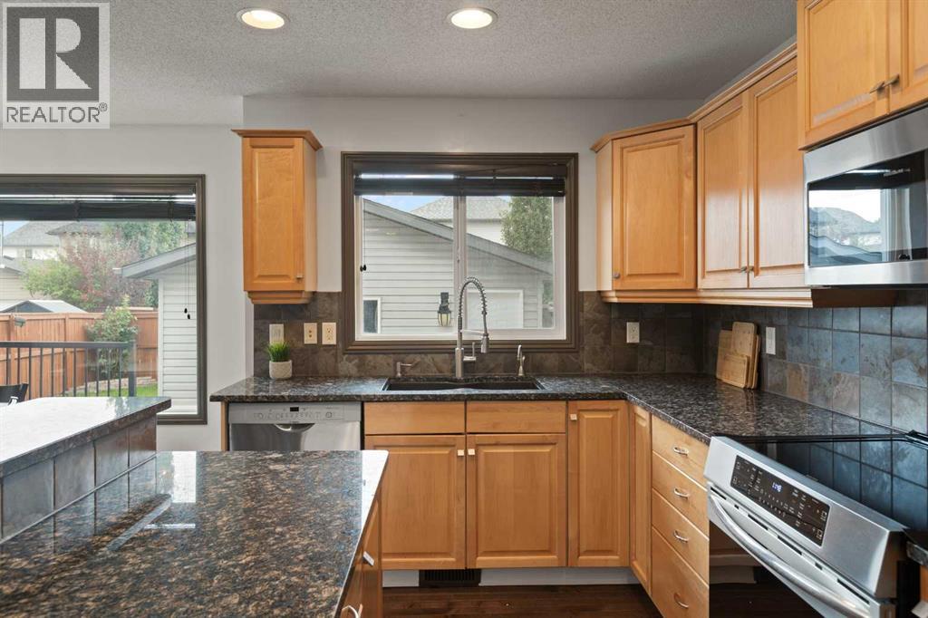 161 Prestwick Close Se, Calgary, Alberta  T2Z 4Y3 - Photo 10 - A2347332