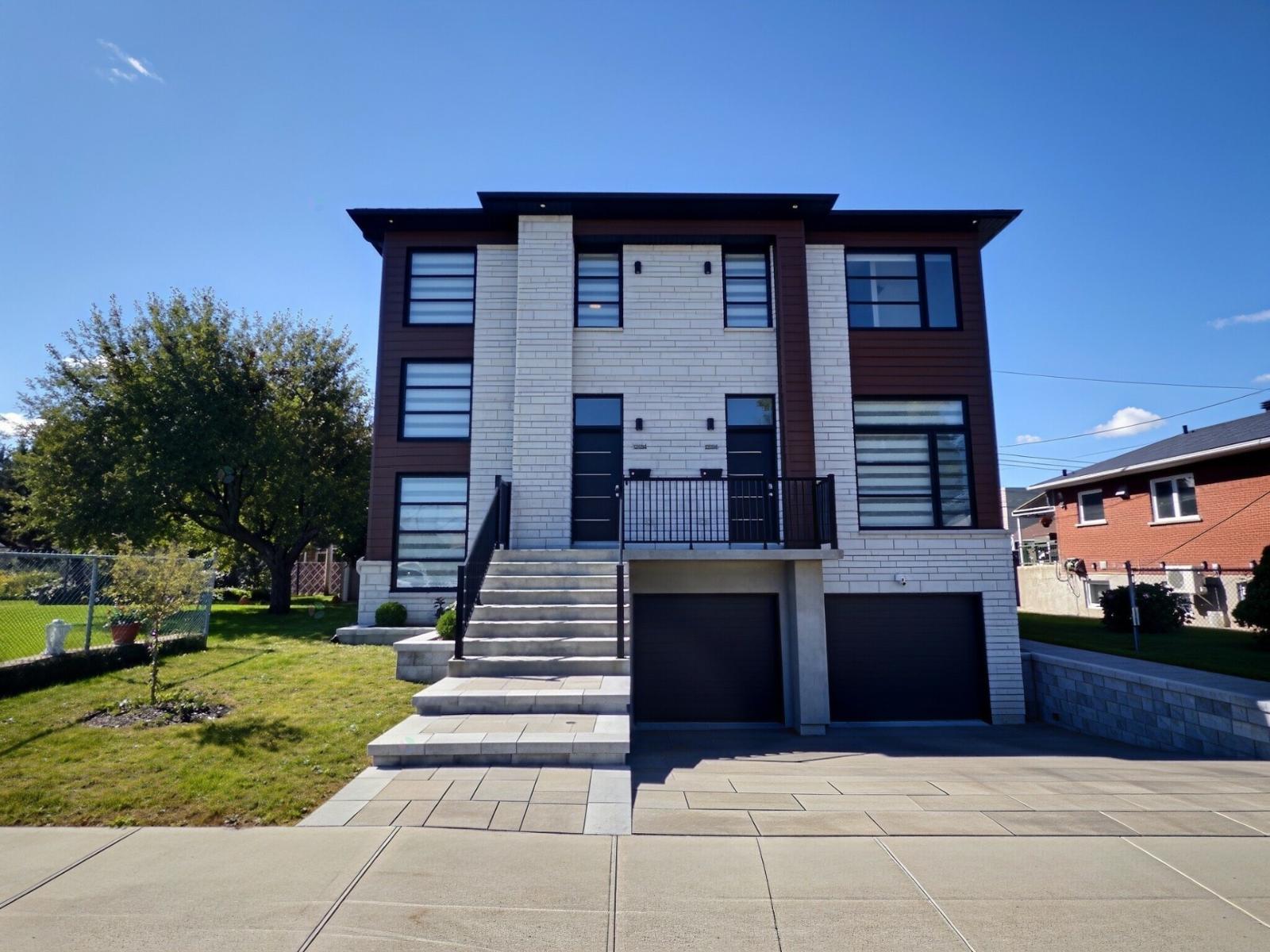 12154-12158 28e Avenue (R.-d.-P.) Montréal (Rivière-des-Prairies/Pointe-aux-Trembles) Quebec Canada H1E2A6 2