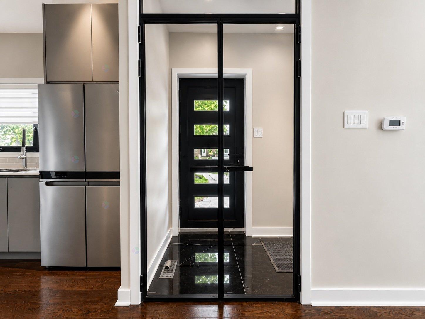2710 Rue De Charny Montréal (Ahuntsic-Cartierville) Quebec Canada H3M1J7 5