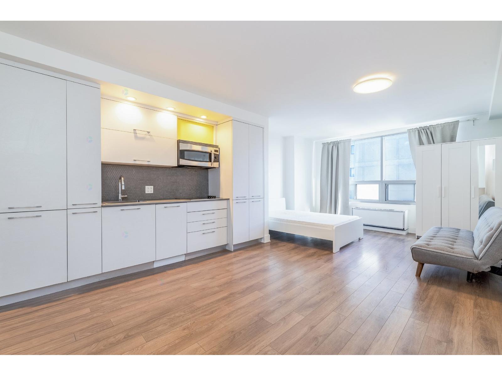 1390 Rue du Fort|#1808 Montréal (Ville-Marie) Quebec Canada H3H2R7 2