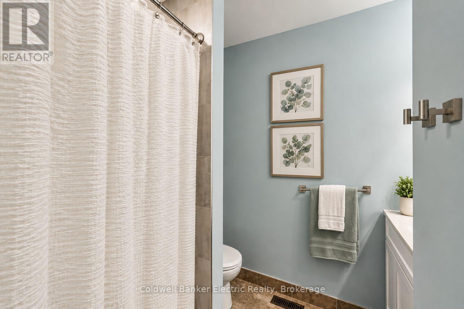 40 Stephen Avenue, Clarington, Ontario  L1E 1Z1 - Photo 36 - E13826976
