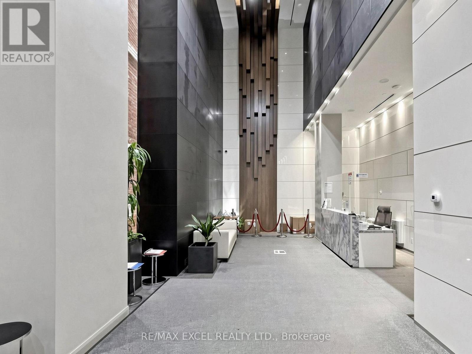 5004 - 15 Grenville Street, Toronto, Ontario  M4Y 0B9 - Photo 4 - C13826932