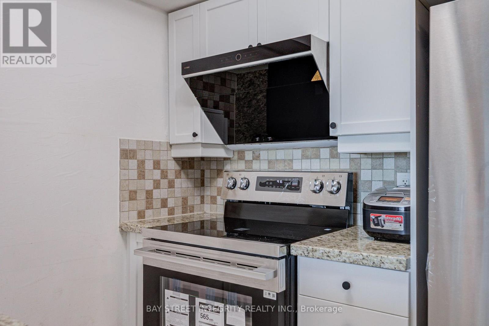 1318 - 25 Greenview Avenue, Toronto, Ontario  M2M 0A5 - Photo 13 - C13826978