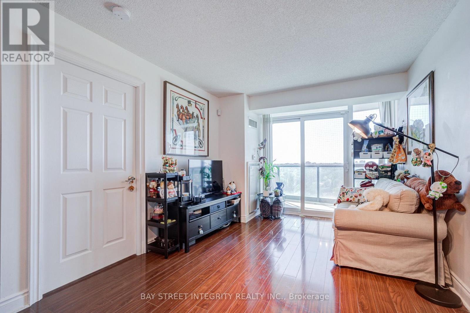 1318 - 25 Greenview Avenue, Toronto, Ontario  M2M 0A5 - Photo 17 - C13826978