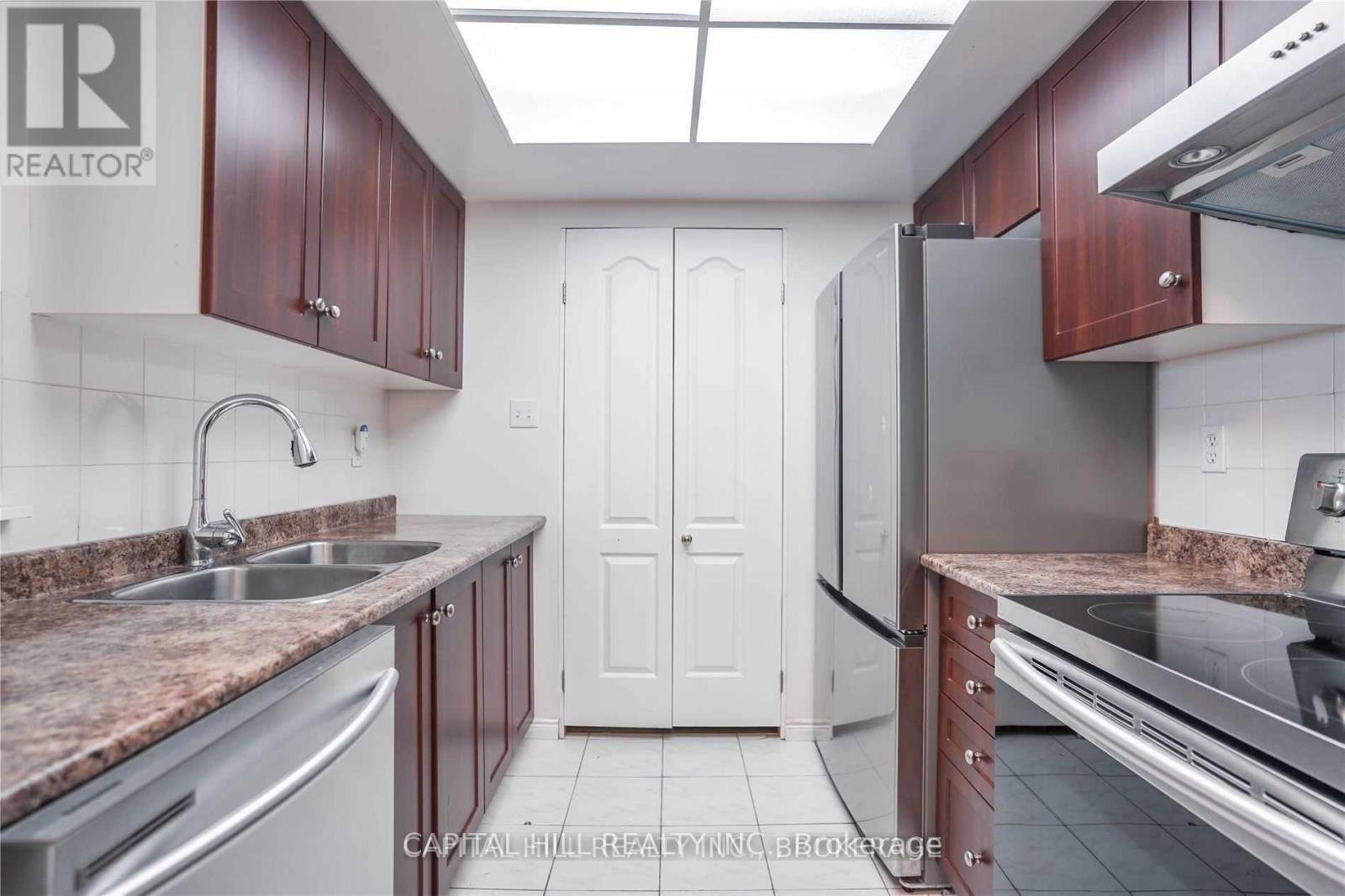 1984 - 1 Greystone Walk, Toronto, Ontario  M1K 5J3 - Photo 15 - E13826964