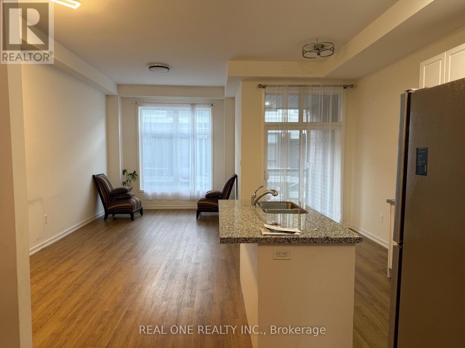 22 Andalusia Lane, Markham, Ontario  L6E 0V3 - Photo 7 - N13826910