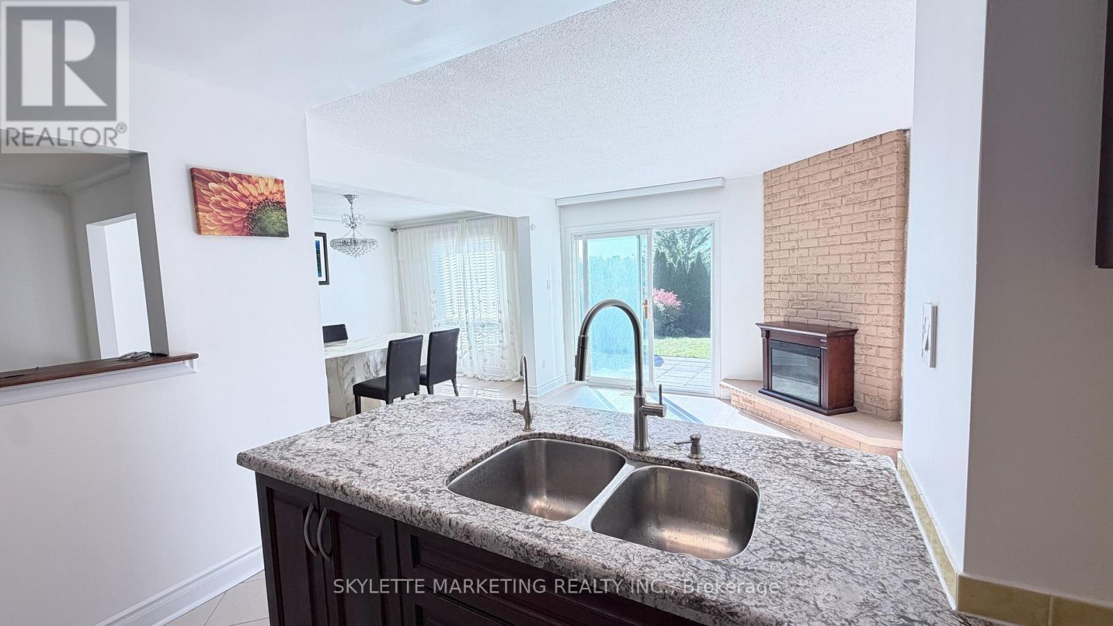 30 Ascot Crescent, Markham, Ontario  L3R 3P6 - Photo 13 - N13826954