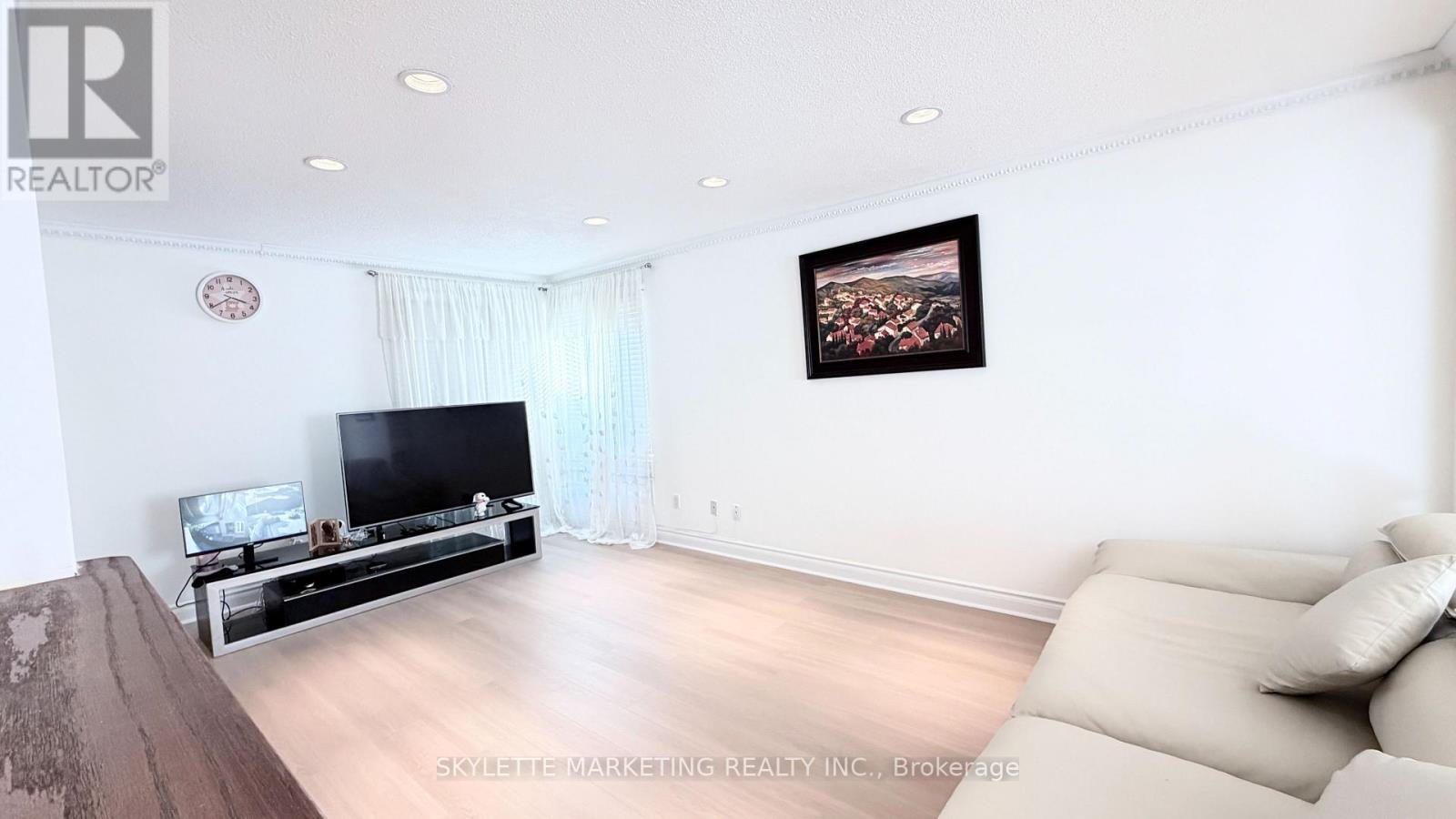 30 Ascot Crescent, Markham, Ontario  L3R 3P6 - Photo 18 - N13826954