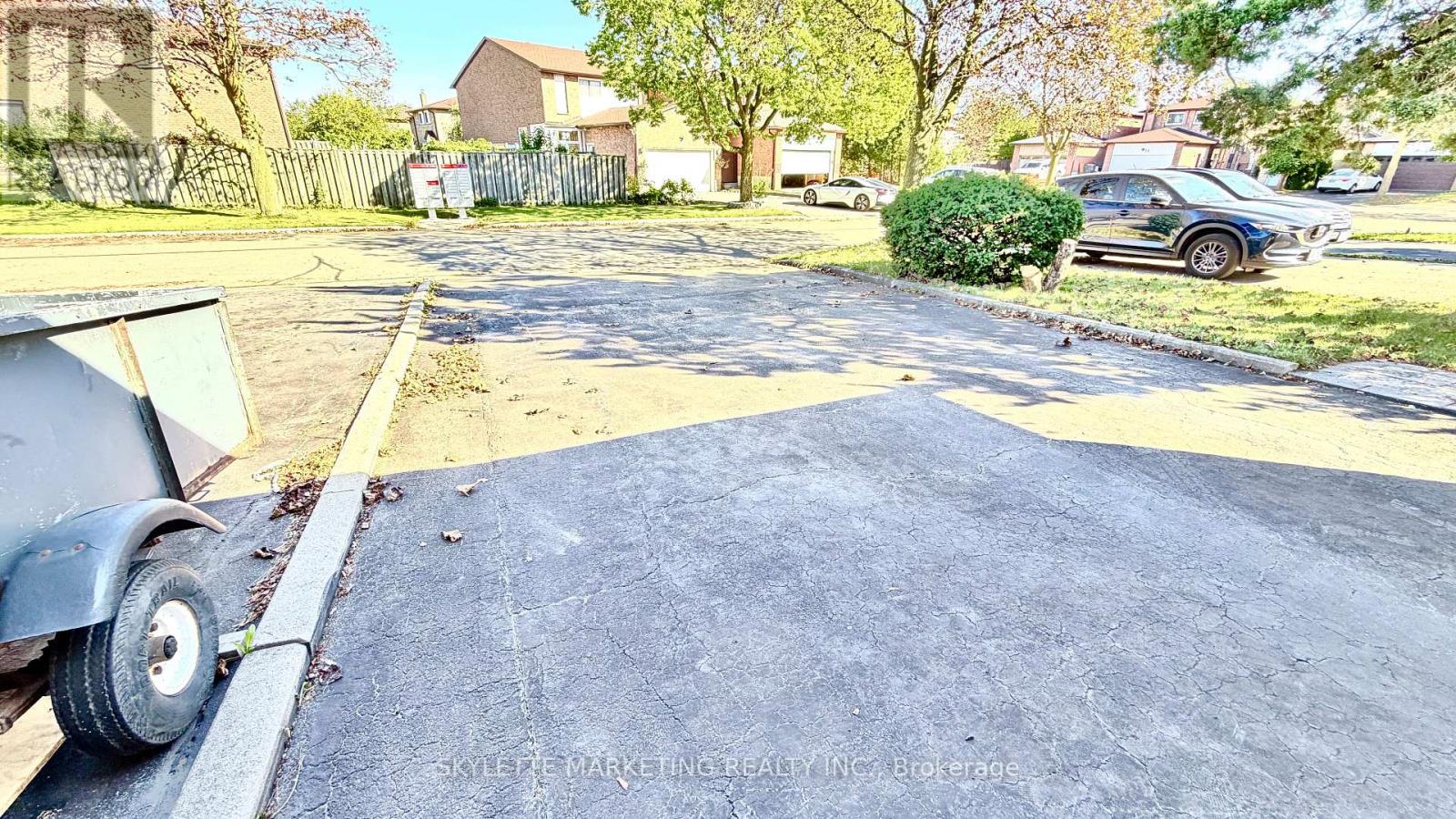 30 Ascot Crescent, Markham, Ontario  L3R 3P6 - Photo 3 - N13826954