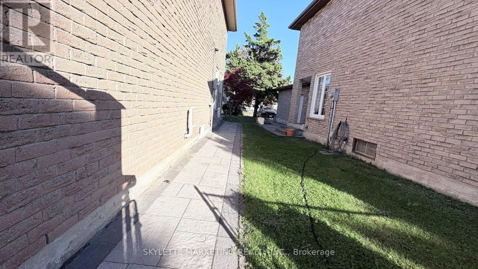 30 Ascot Crescent, Markham, Ontario  L3R 3P6 - Photo 36 - N13826954