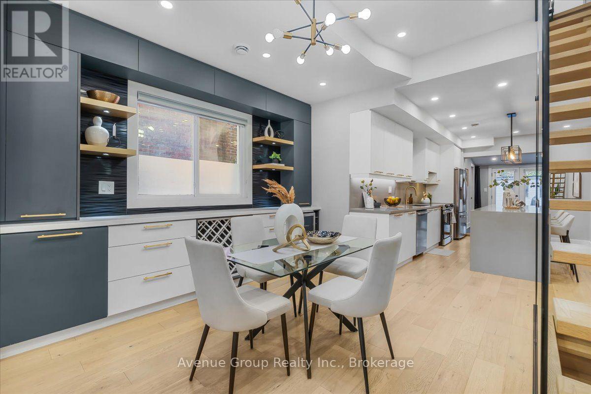 811 Dovercourt Road, Toronto, Ontario  M6H 2X4 - Photo 2 - W13826962
