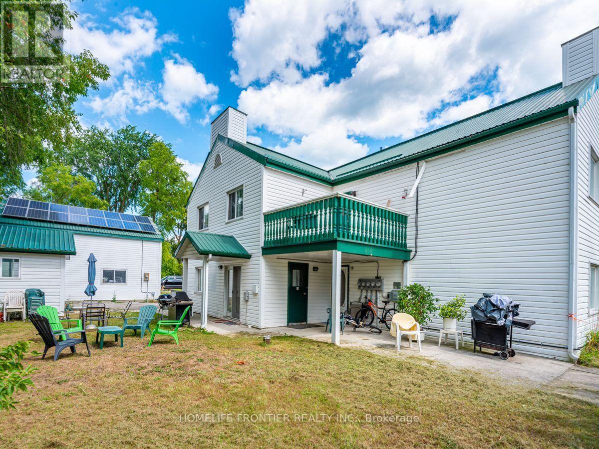4 - 1015 Arnold Street, Innisfil, Ontario  L0L 1C0 - Photo 3 - N13825152
