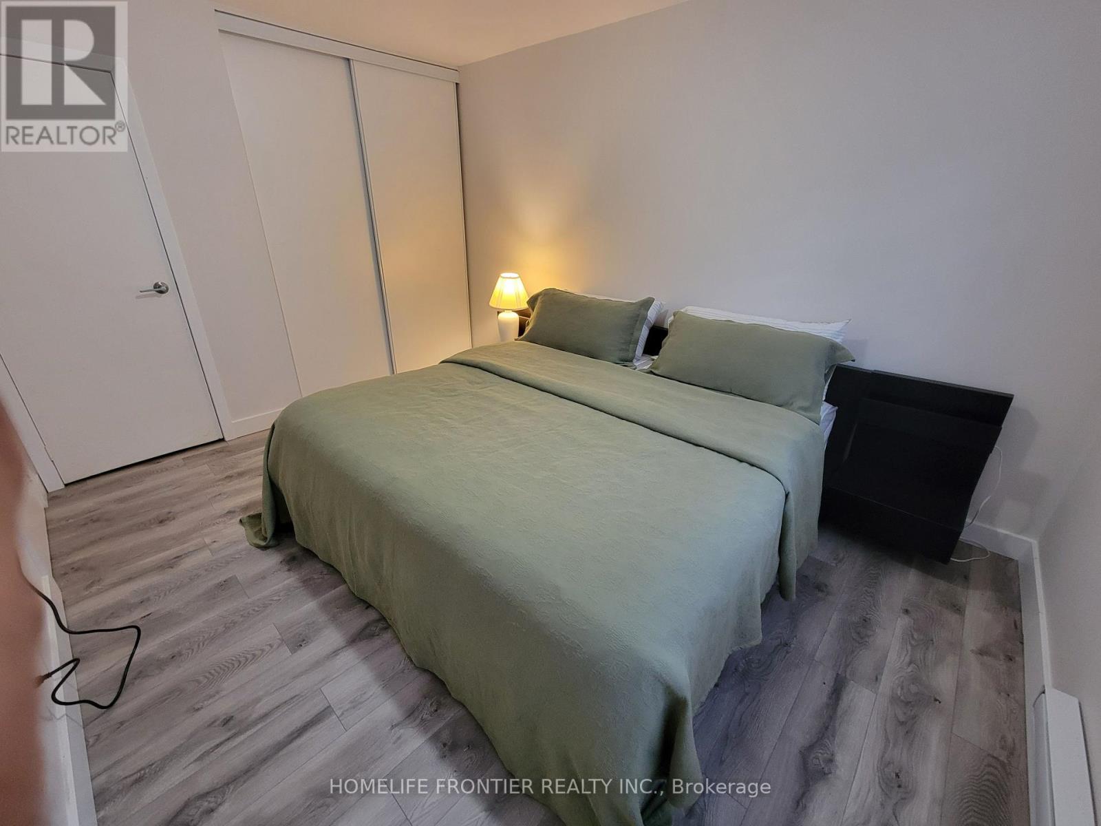 4 - 1015 Arnold Street, Innisfil, Ontario  L0L 1C0 - Photo 15 - N13825152