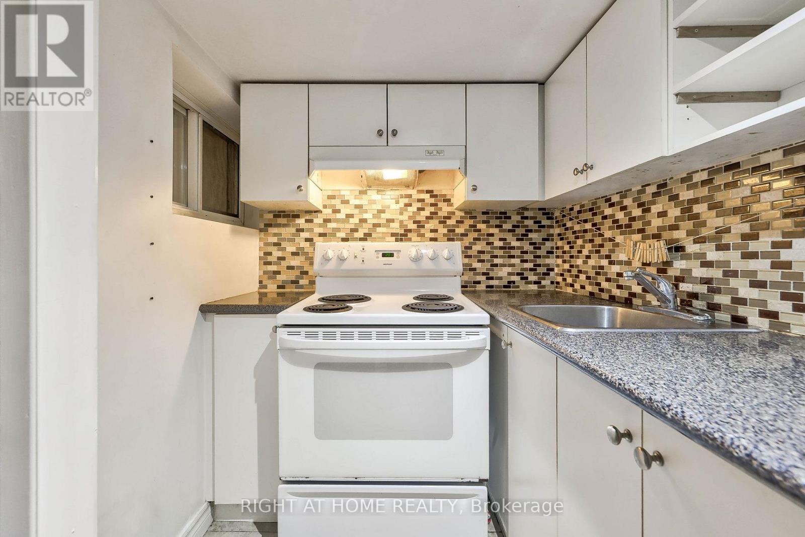 243 Coleridge Avenue, Toronto, Ontario  M4C 4J2 - Photo 23 - E13826990