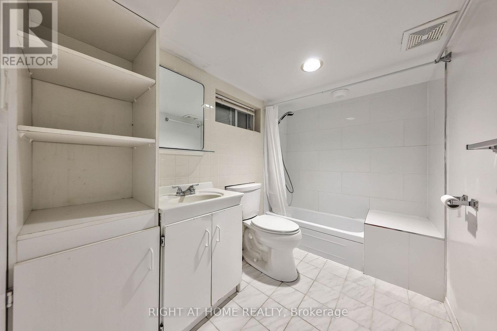243 Coleridge Avenue, Toronto, Ontario  M4C 4J2 - Photo 27 - E13826990