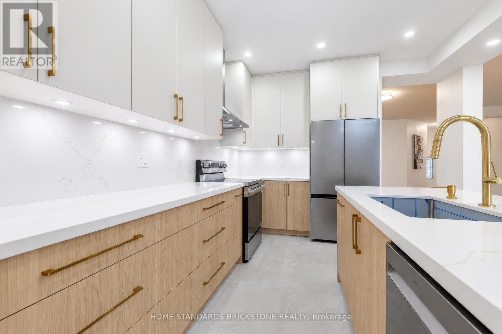 46 Monastery Lane, Toronto, Ontario  M1L 4V6 - Photo 16 - E13826996