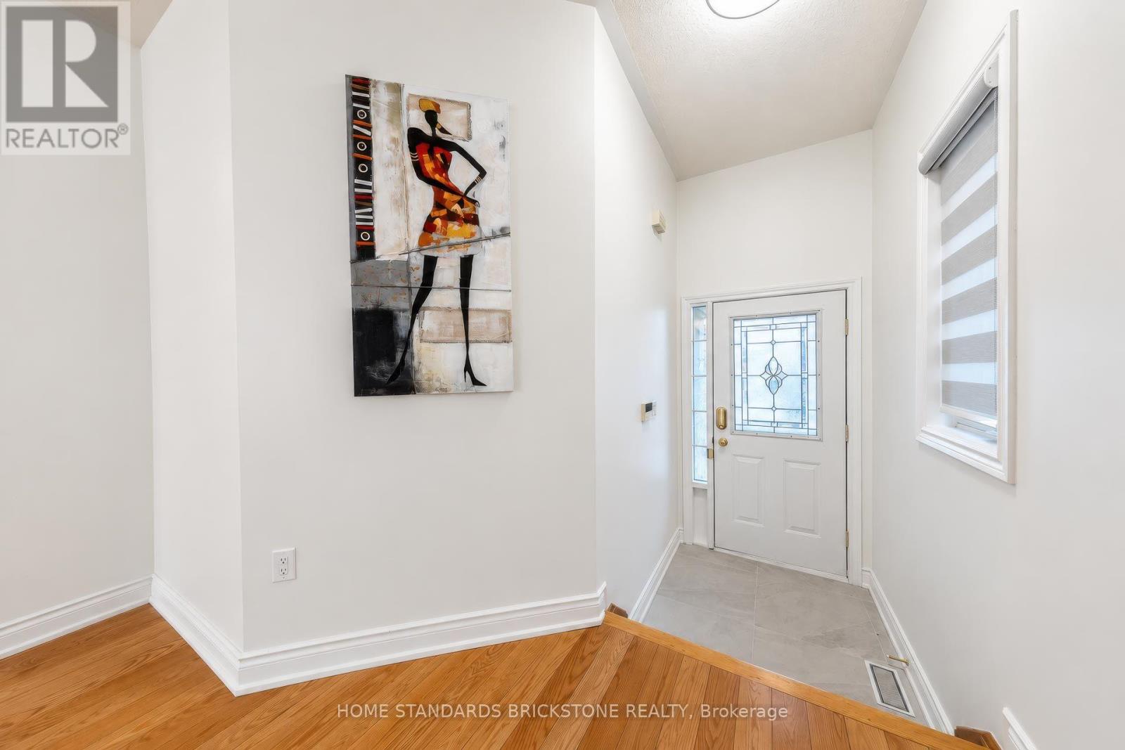 46 Monastery Lane, Toronto, Ontario  M1L 4V6 - Photo 2 - E13826996