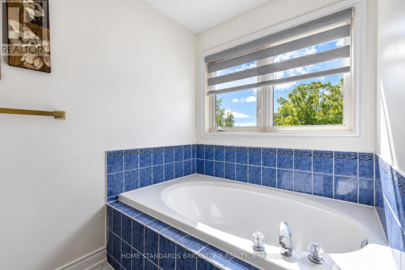 46 Monastery Lane, Toronto, Ontario  M1L 4V6 - Photo 28 - E13826996