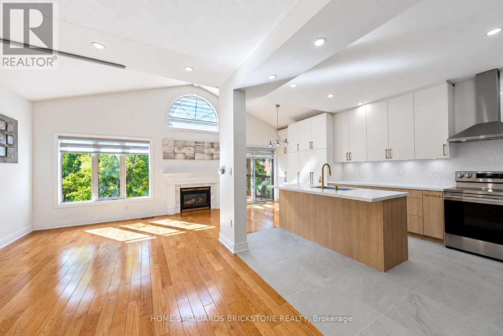 46 Monastery Lane, Toronto, Ontario  M1L 4V6 - Photo 7 - E13826996