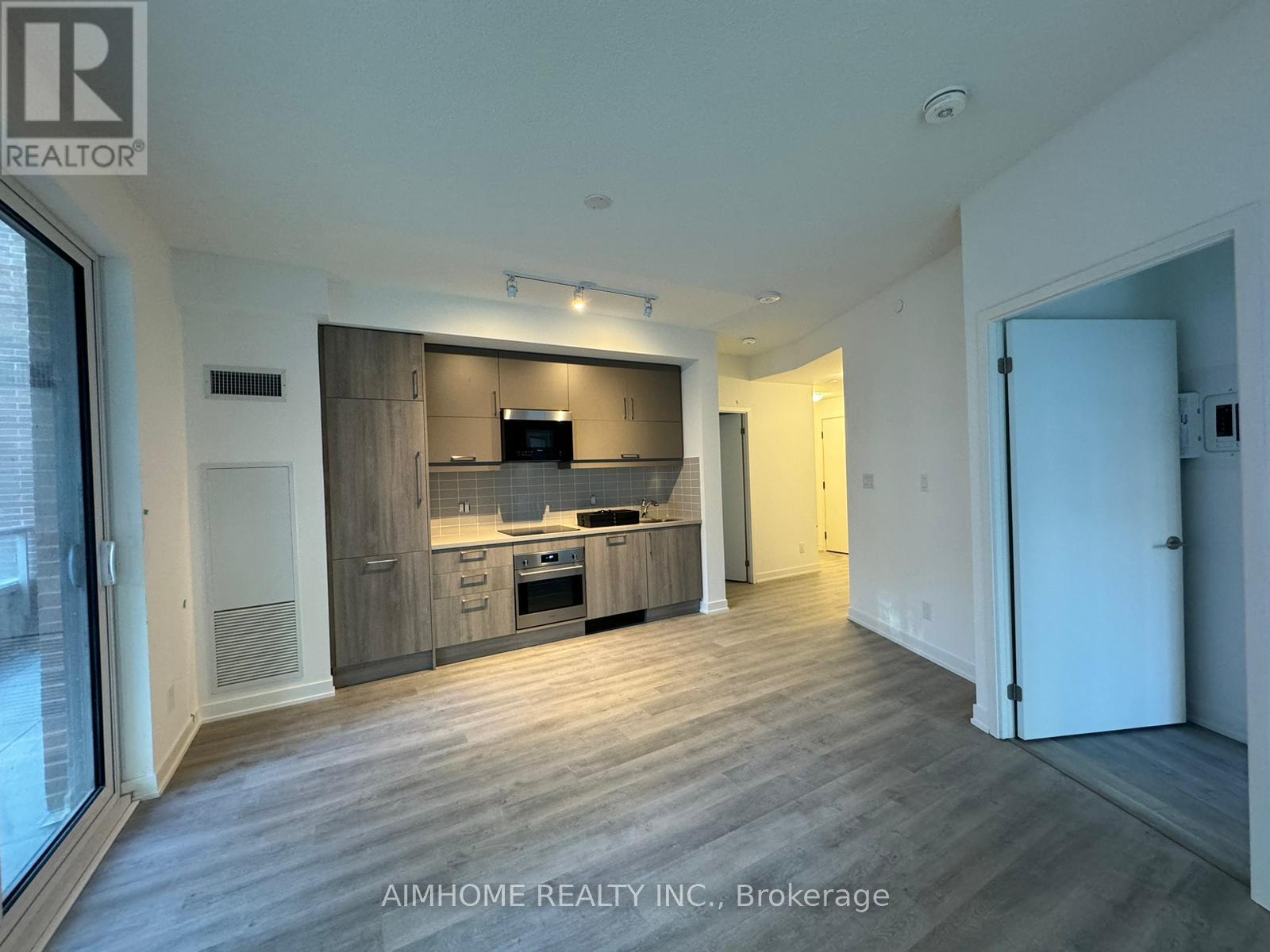 A528 - 8119 Birchmount Road, Markham, Ontario  L6G 0H5 - Photo 2 - N13826980