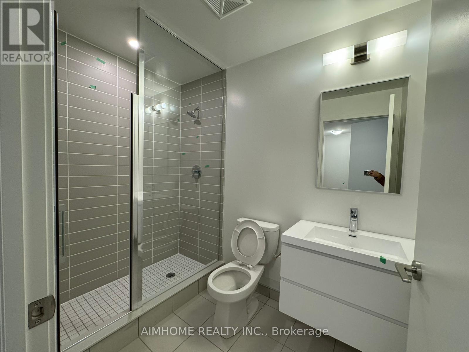 A528 - 8119 Birchmount Road, Markham, Ontario  L6G 0H5 - Photo 5 - N13826980
