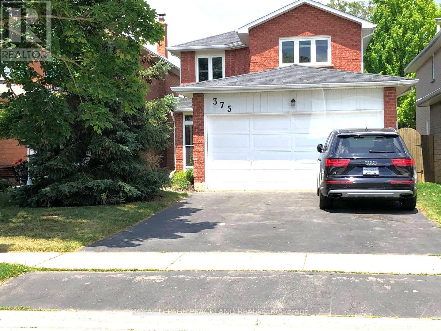 375 PICKERING CRESCENT, Newmarket, Ontario