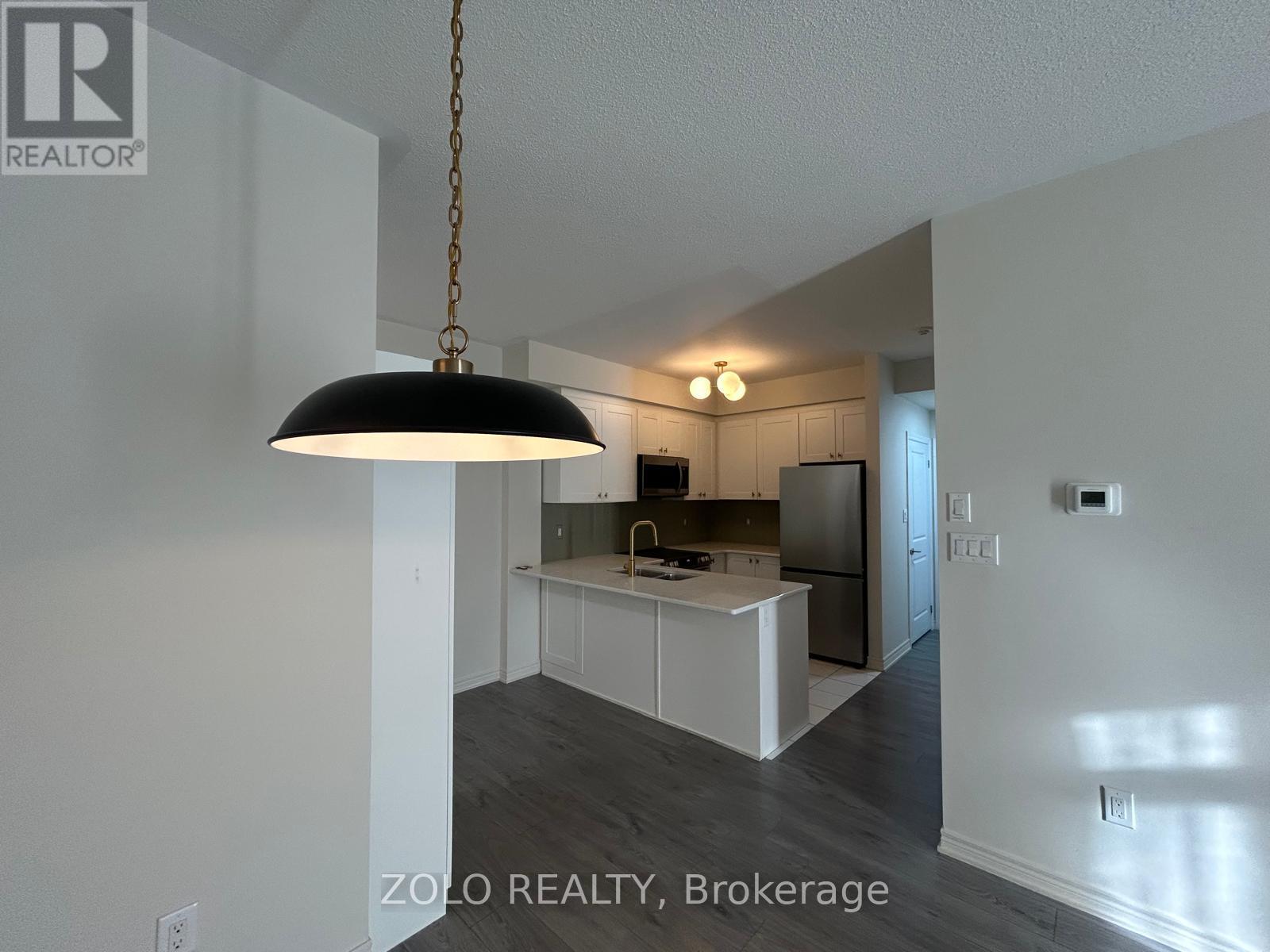 306 - 263 Georgian Drive, Oakville, Ontario  L6H 0L2 - Photo 10 - W13826986