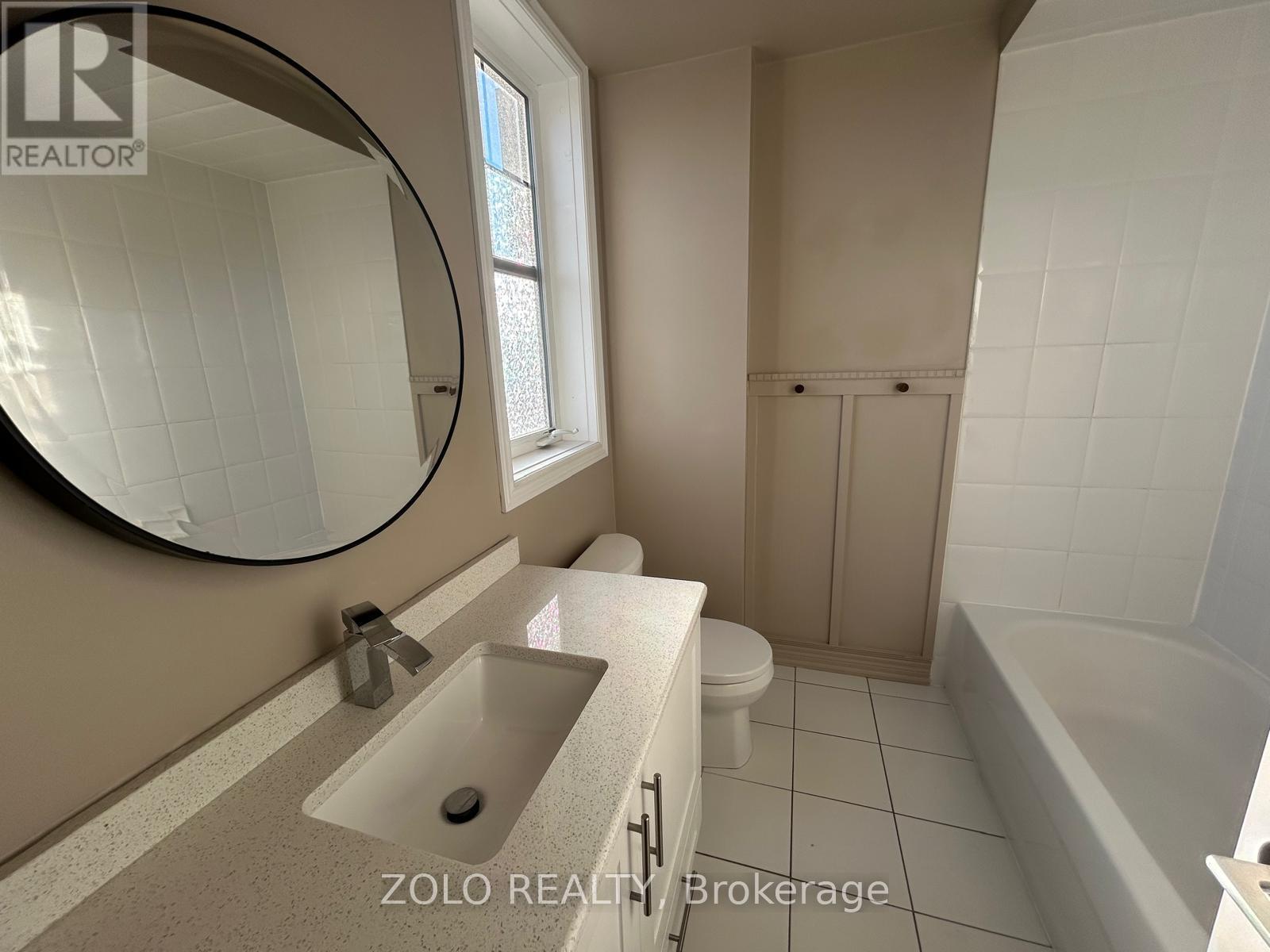 306 - 263 Georgian Drive, Oakville, Ontario  L6H 0L2 - Photo 13 - W13826986