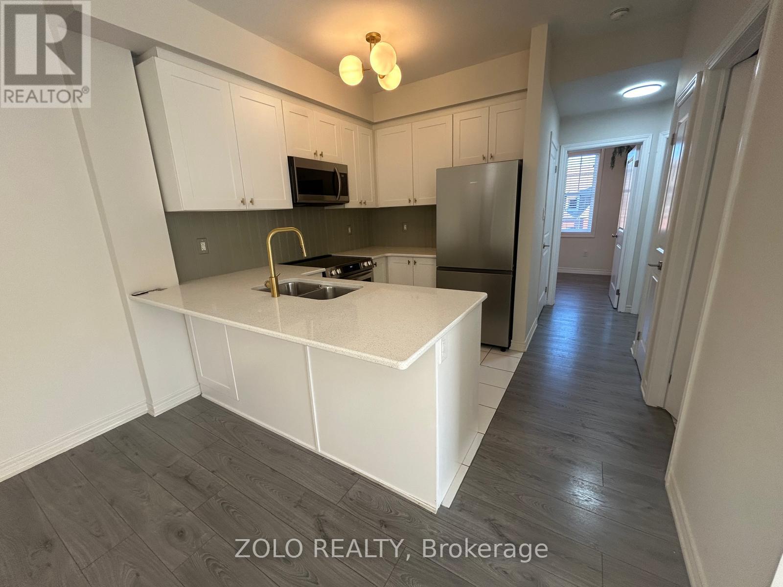 306 - 263 Georgian Drive, Oakville, Ontario  L6H 0L2 - Photo 6 - W13826986
