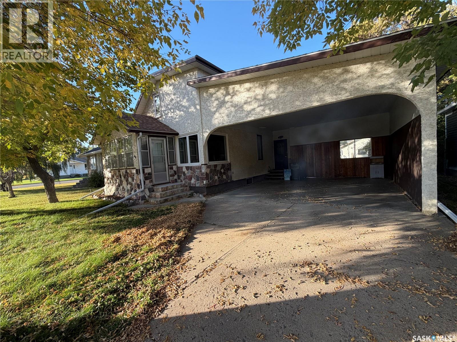 466 6th AVENUE W, Melville, Saskatchewan
