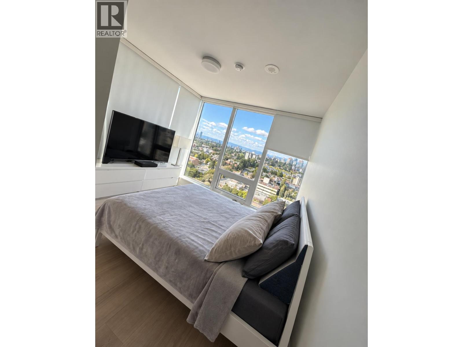 2201 618 Carnarvon Street, New Westminster, British Columbia  V3M 0N9 - Photo 9 - R3168756