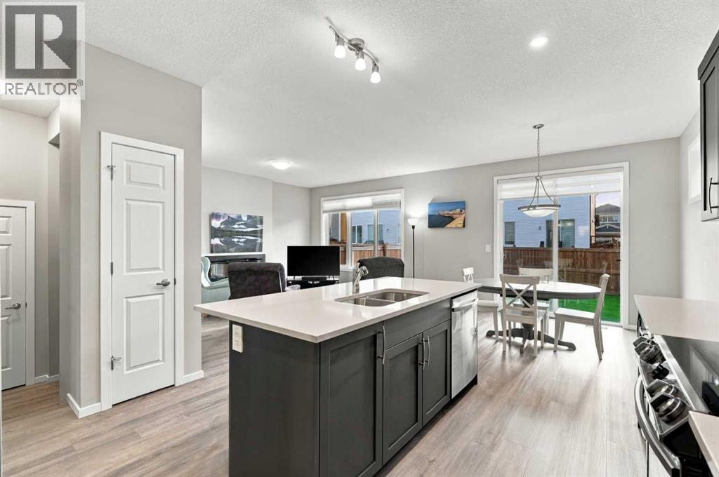 5009 Windsong Boulevard SW, Airdrie, Alberta  T4B 5L2 - Photo 13 - A2347490