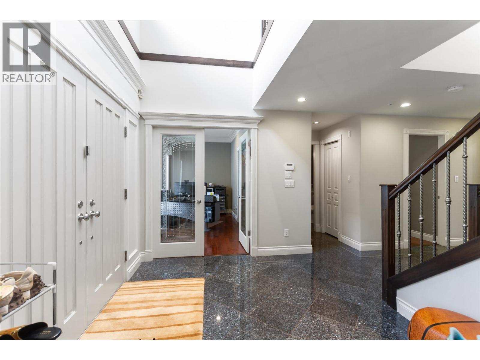328 W 26th Avenue, Vancouver, British Columbia  V5Y 2J9 - Photo 3 - R3169143