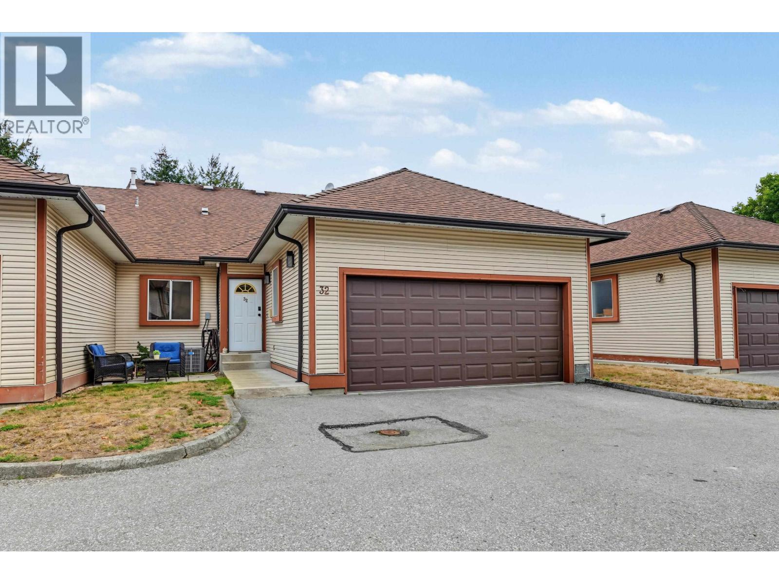 32 23151 HANEY BYPASS, Maple Ridge, British Columbia