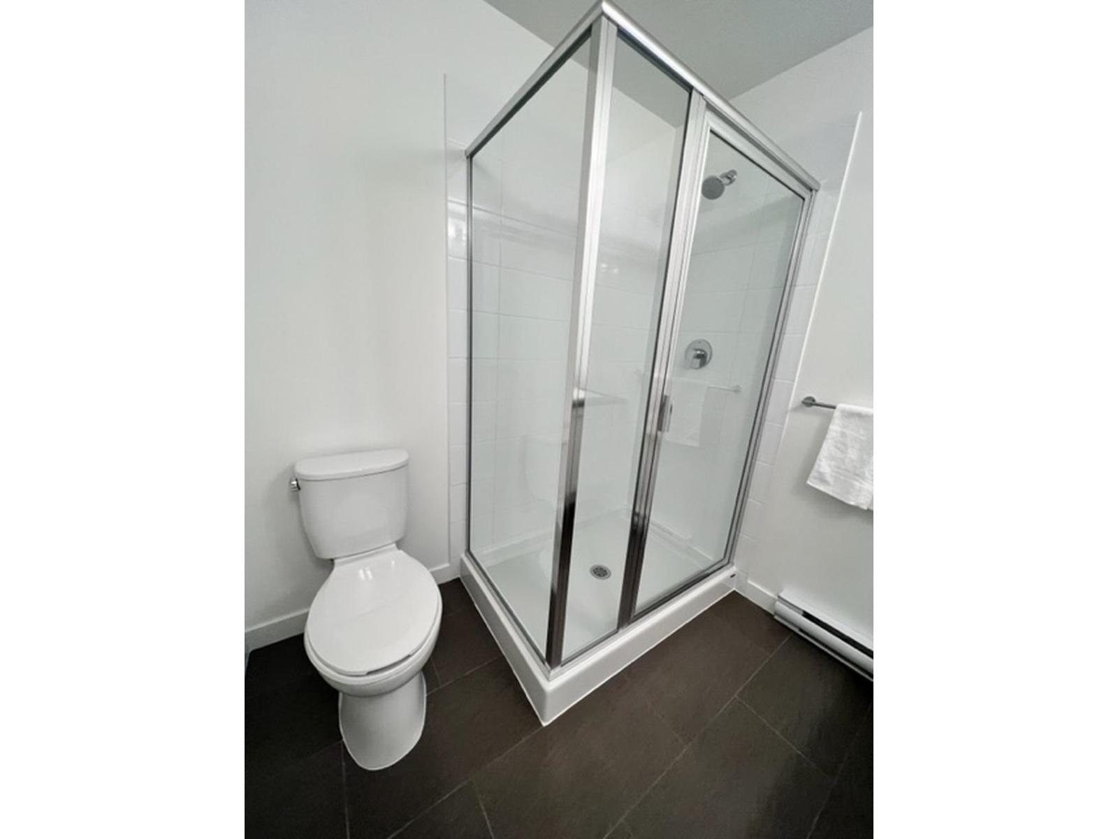 202 15815 85 Avenue, Surrey, British Columbia  V4N 6X5 - Photo 6 - R3169430
