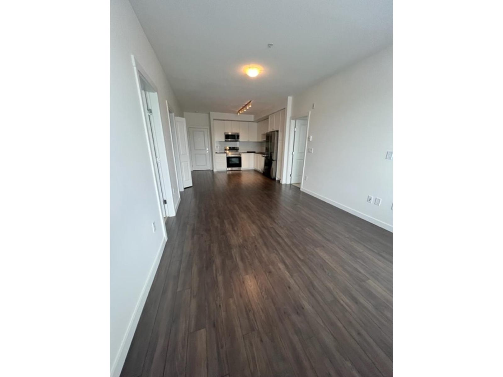 202 15815 85 Avenue, Surrey, British Columbia  V4N 6X5 - Photo 3 - R3169430