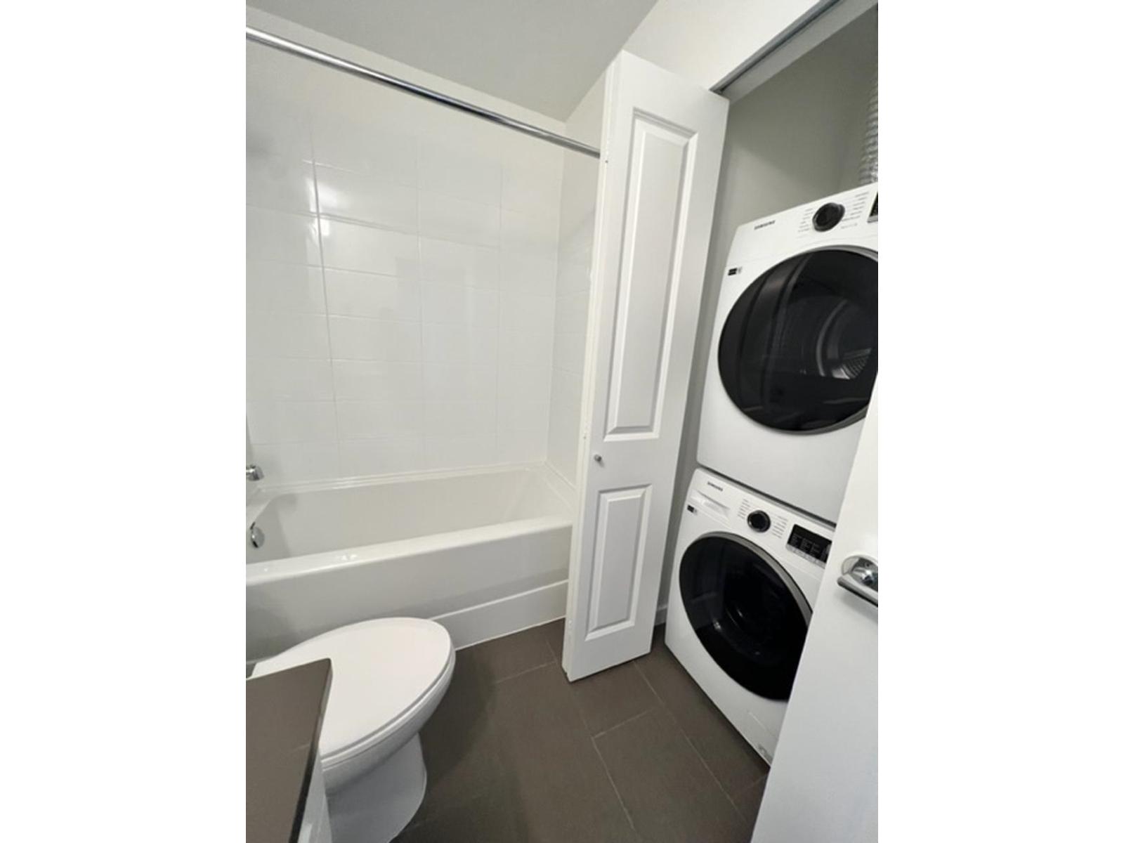 202 15815 85 Avenue, Surrey, British Columbia  V4N 6X5 - Photo 7 - R3169430