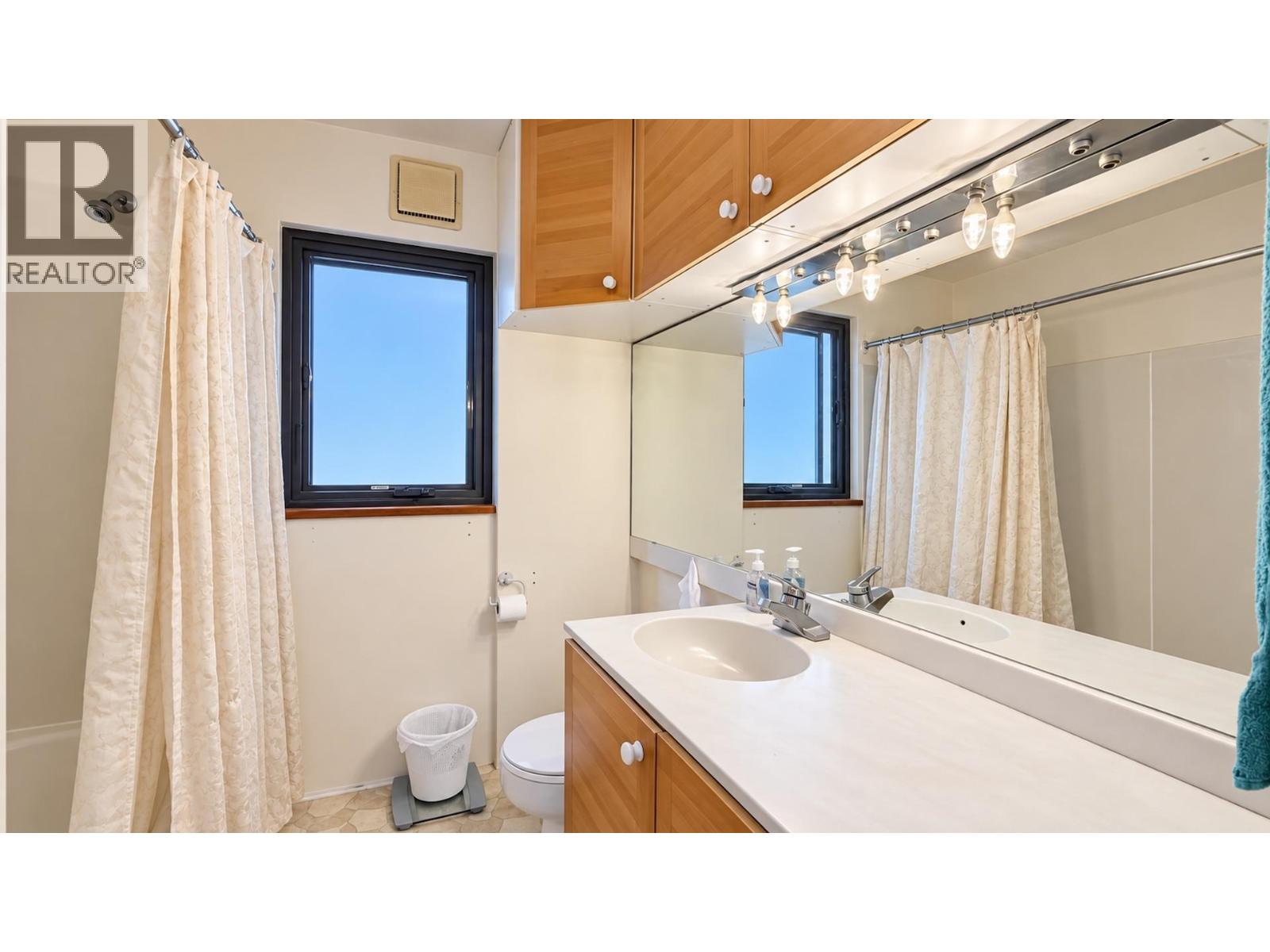 3841 W 23rd Avenue, Vancouver, British Columbia  V6S 1K8 - Photo 27 - R3167828